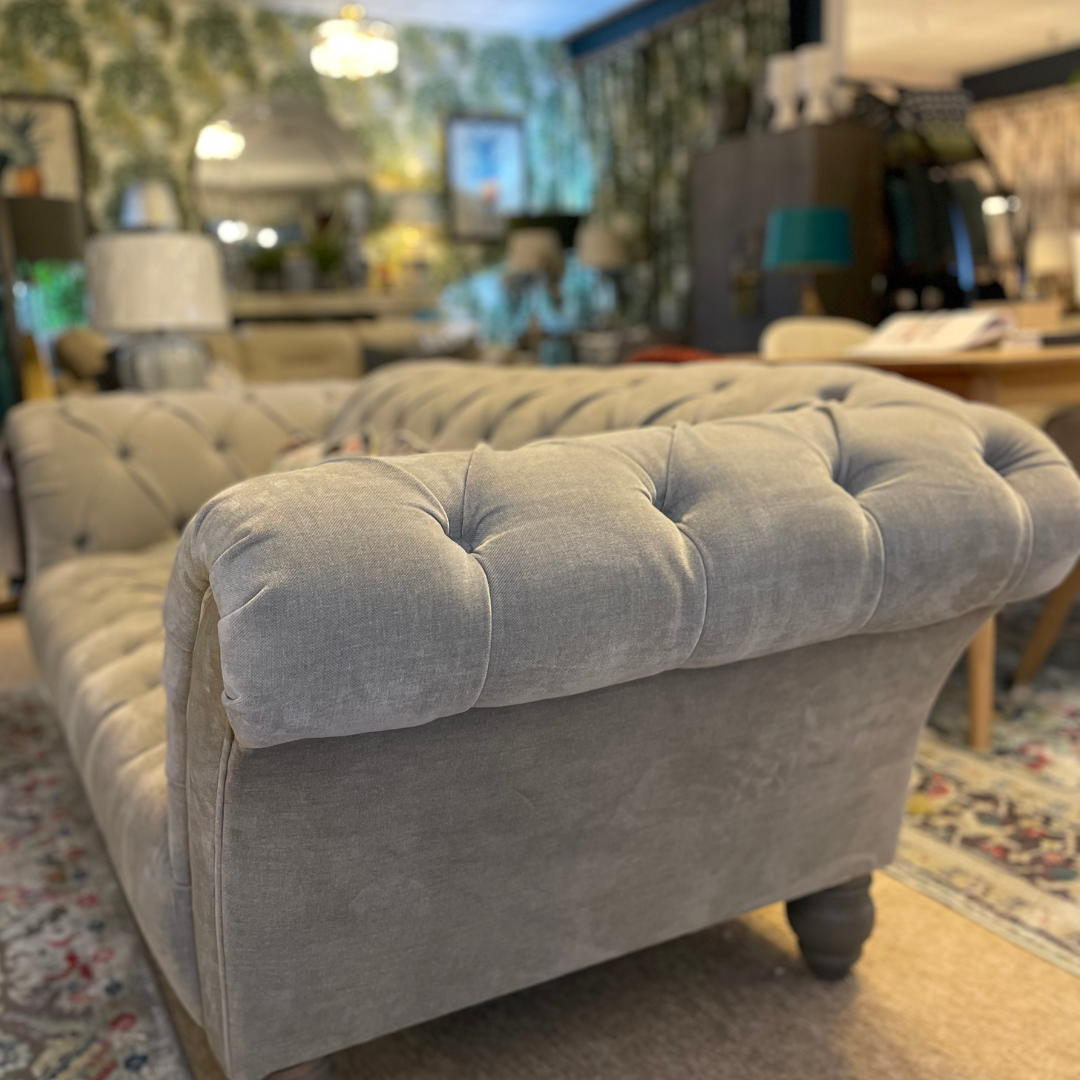 GREY CHESTERFIELD 3-4 SEATER SOFA