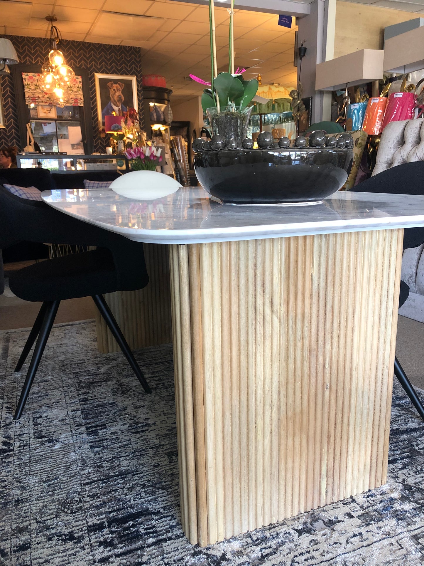 MARBLE DINING TABLE BLANCO AVAILABLE TO ORDER