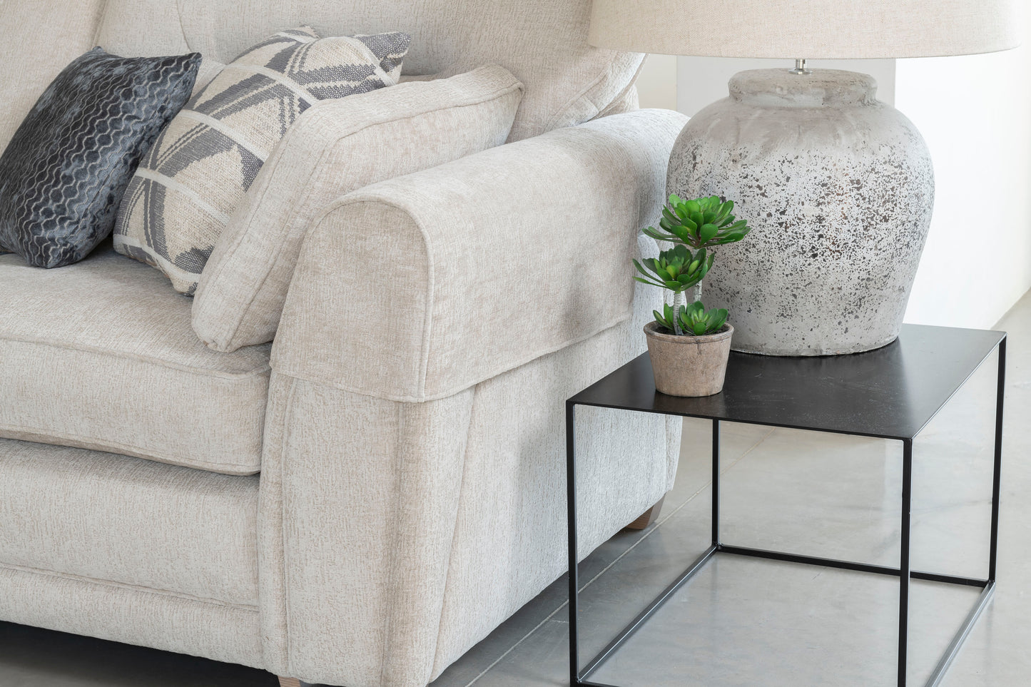 arm caps sofa end