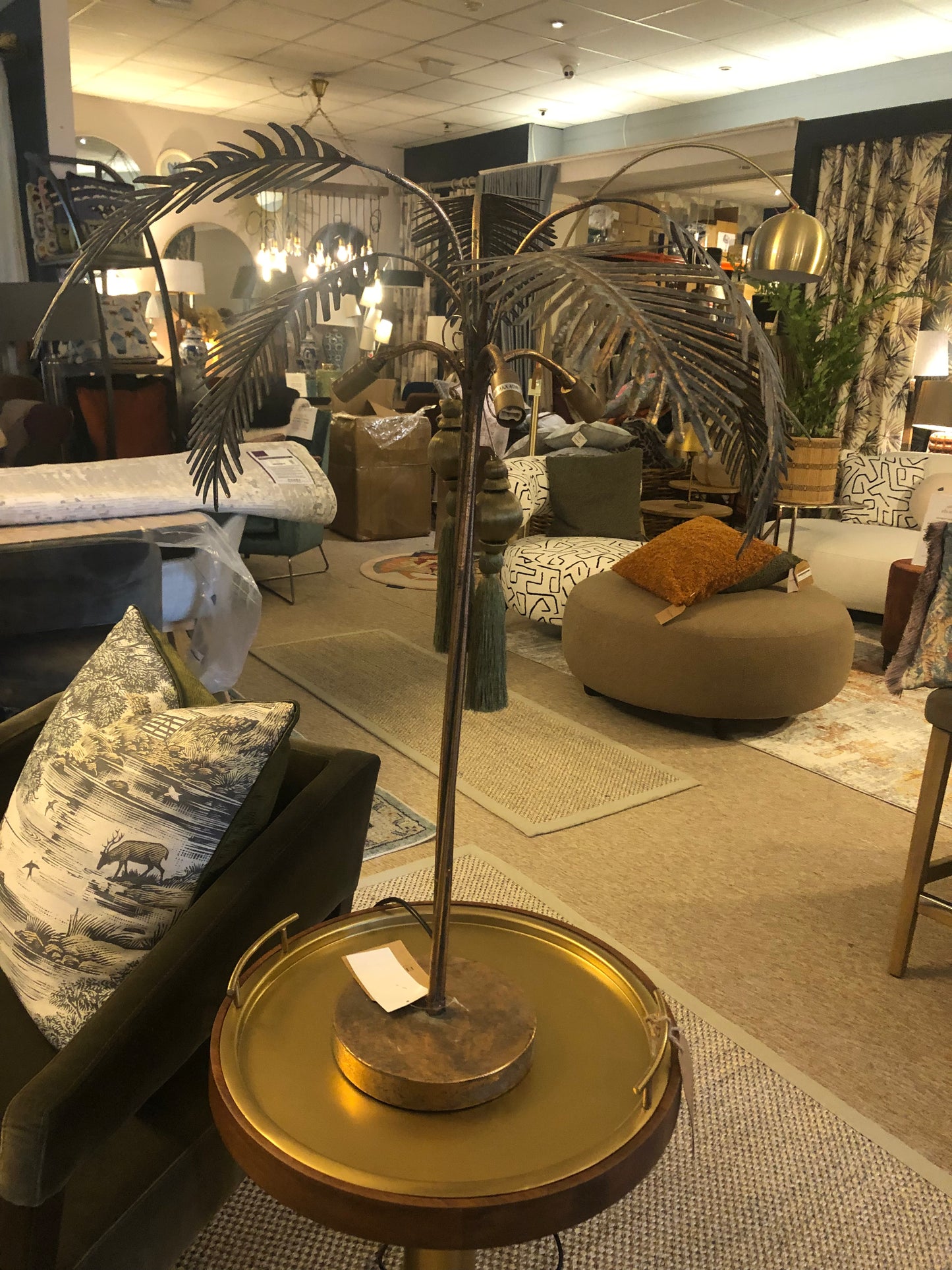GOLD PALM TREE TABLE LAMP