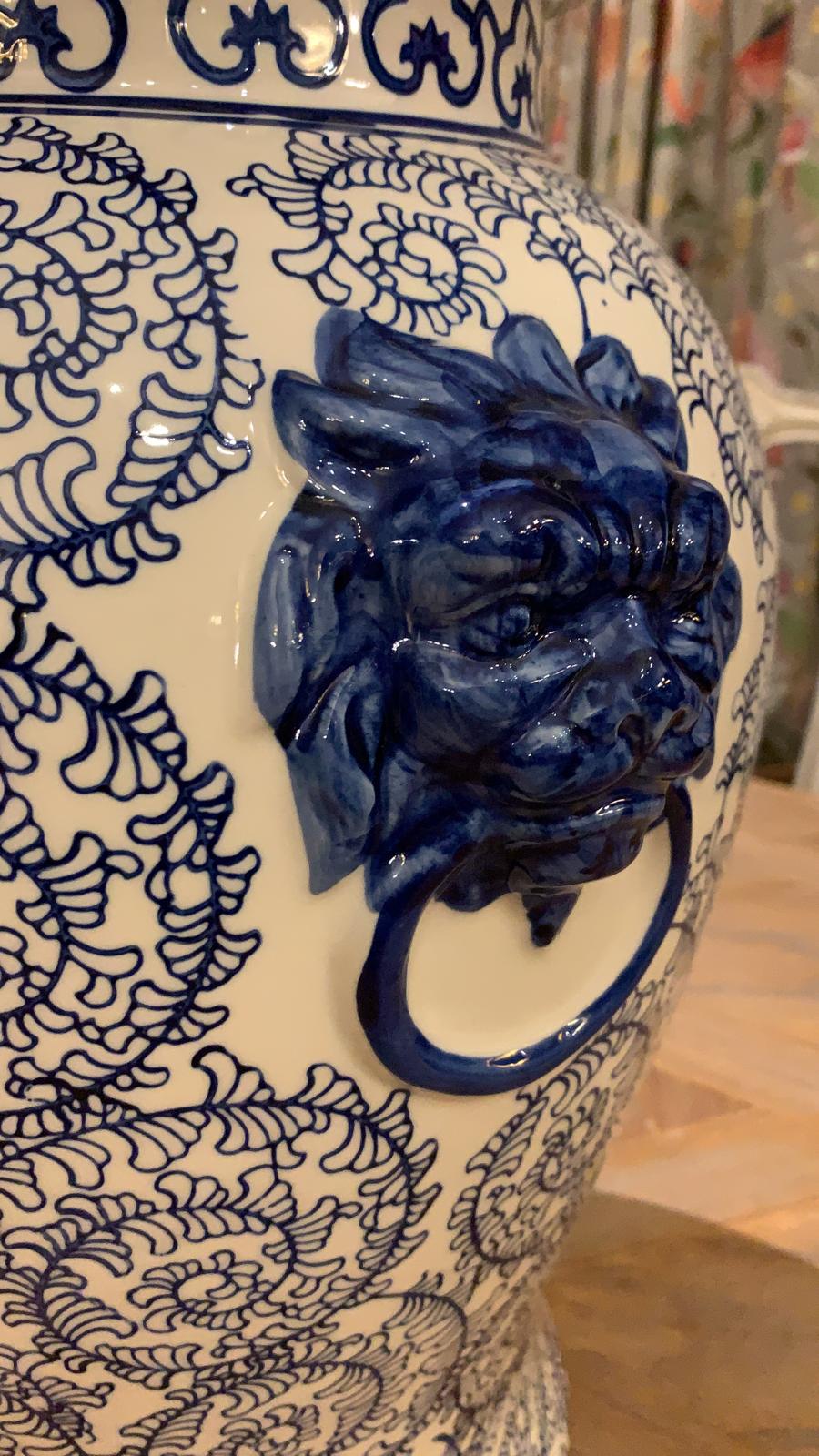 BLUE & WHITE TEMPLE JAR