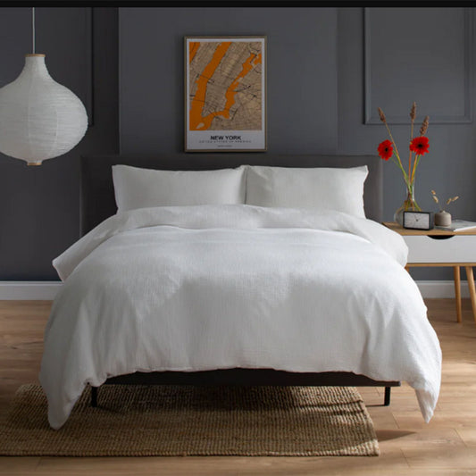St. Quentin Duvet Set - White