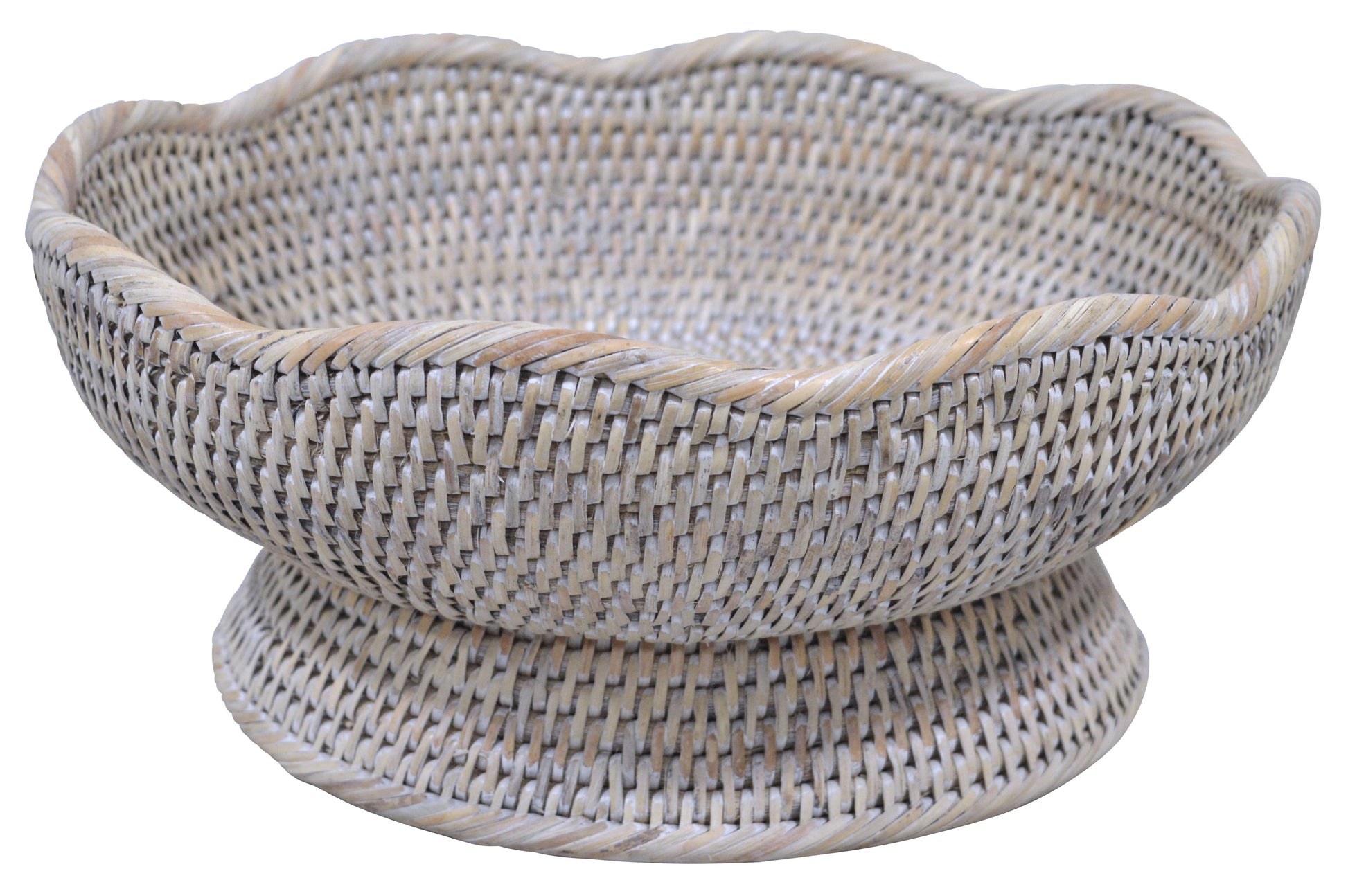 Scallop Fruit Bowl - Natural White Wash