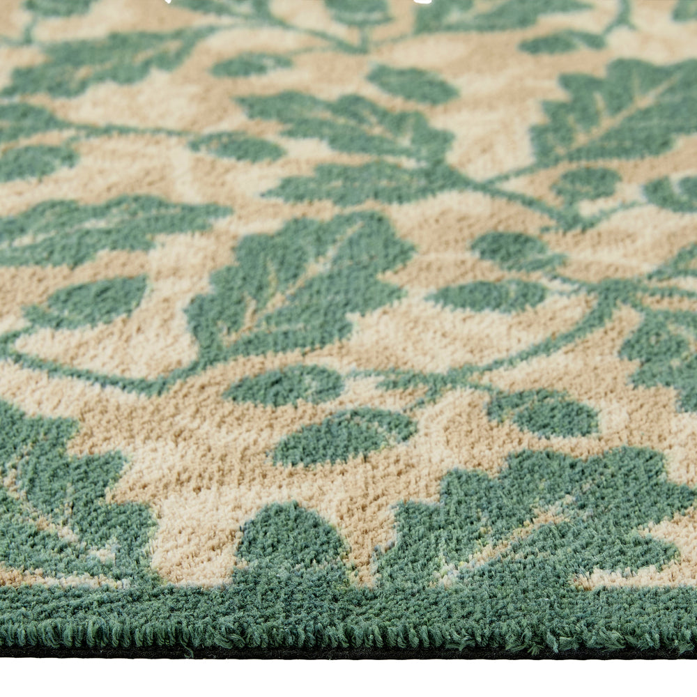 Royal Oak Hug Rug detail