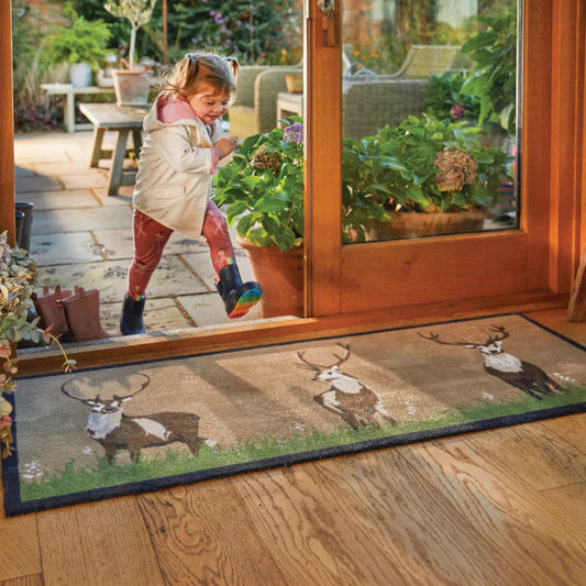 Hug Rug Deer Mat / Runner