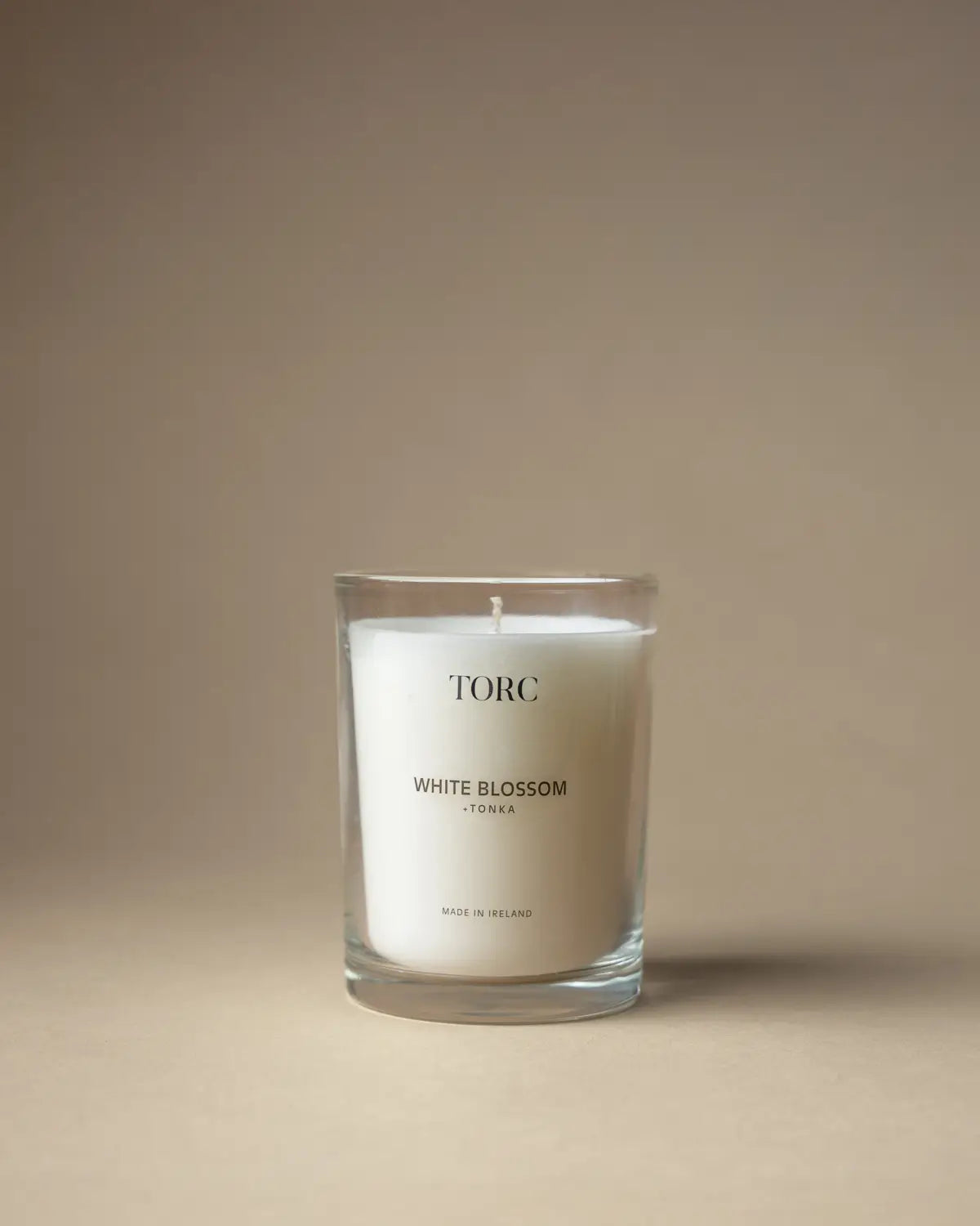 Torc Atelier White Blossom & Tonka scented candle
