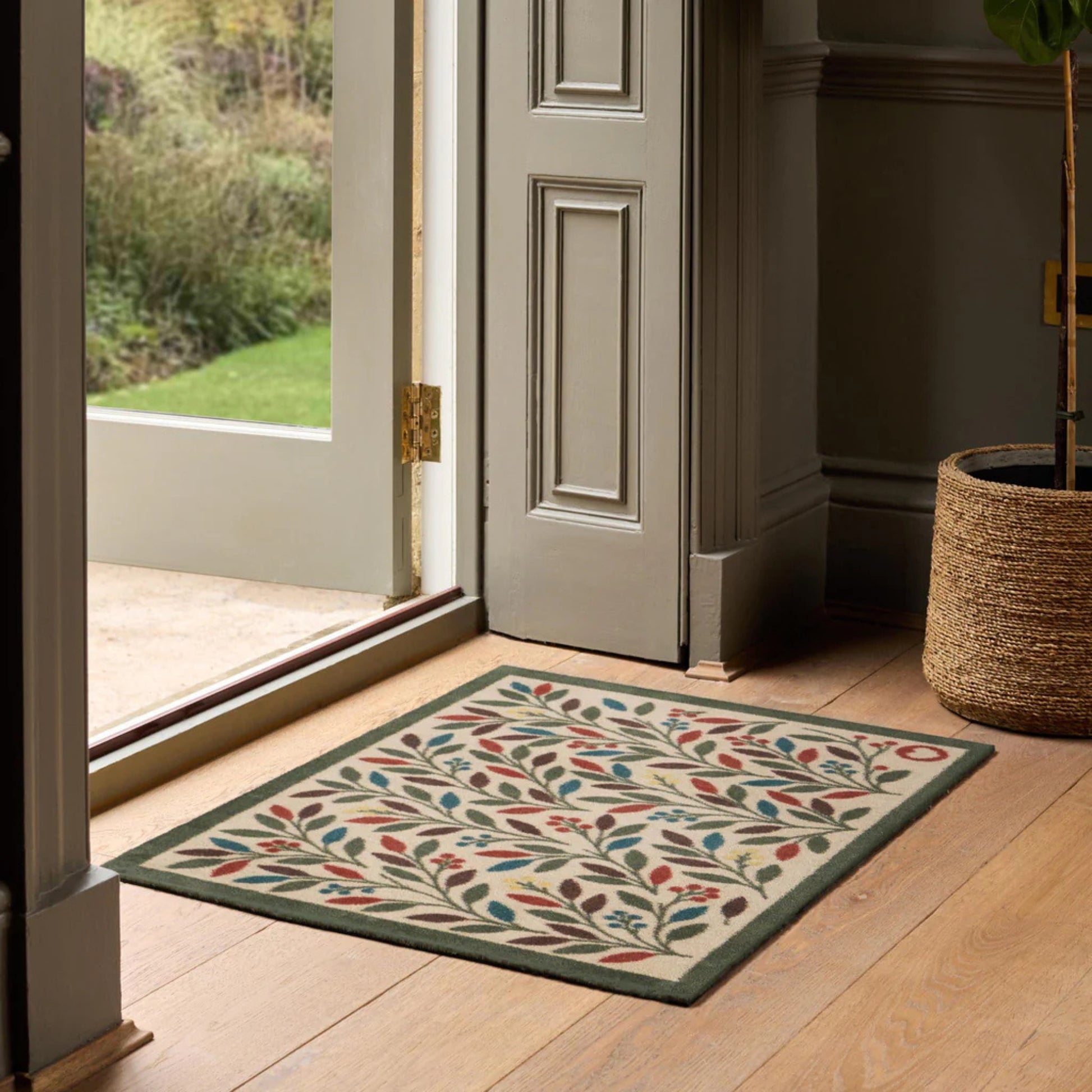 Hug Rug Olive Branch Mat / Runner