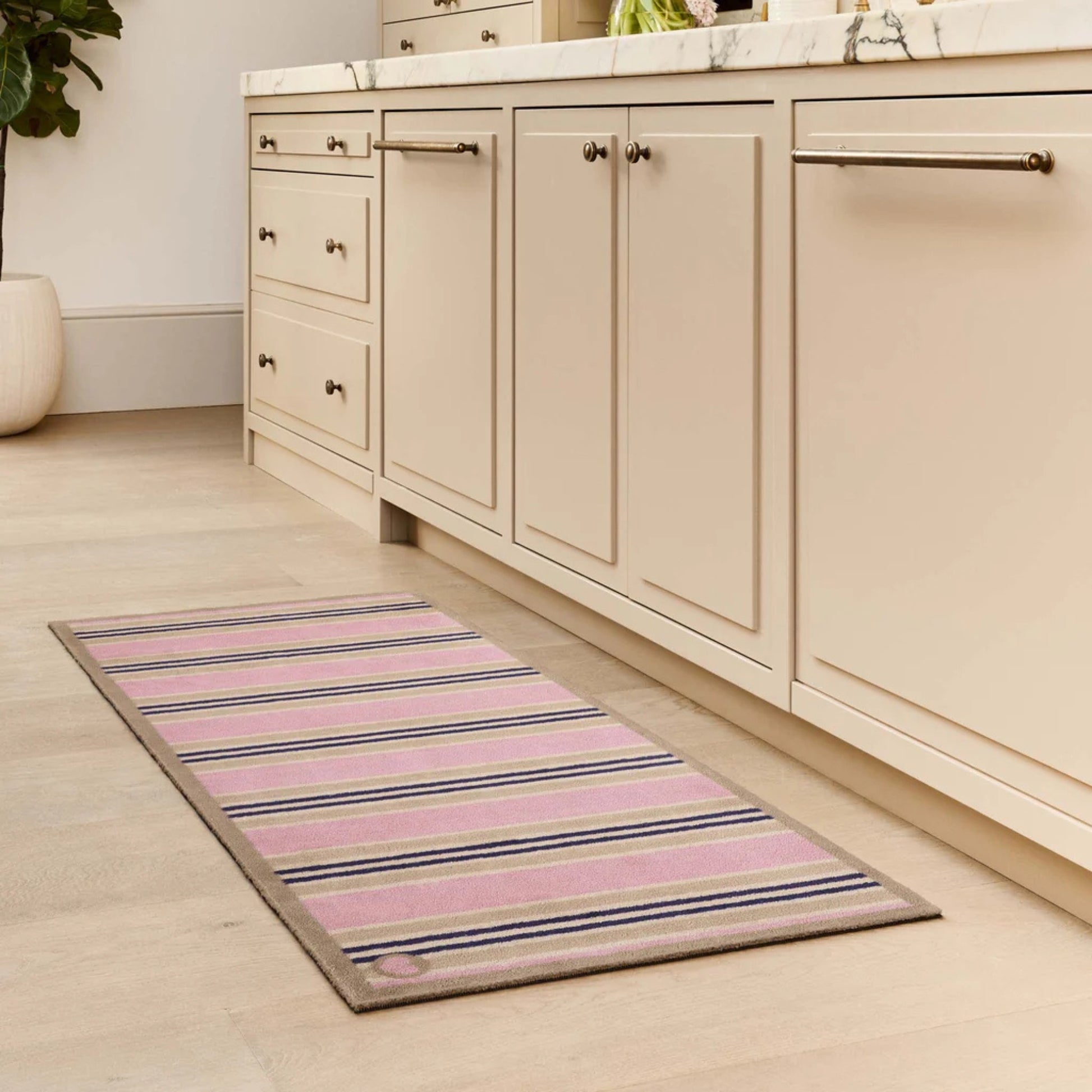 Hug Rug Pink Stripe Mat / Runner